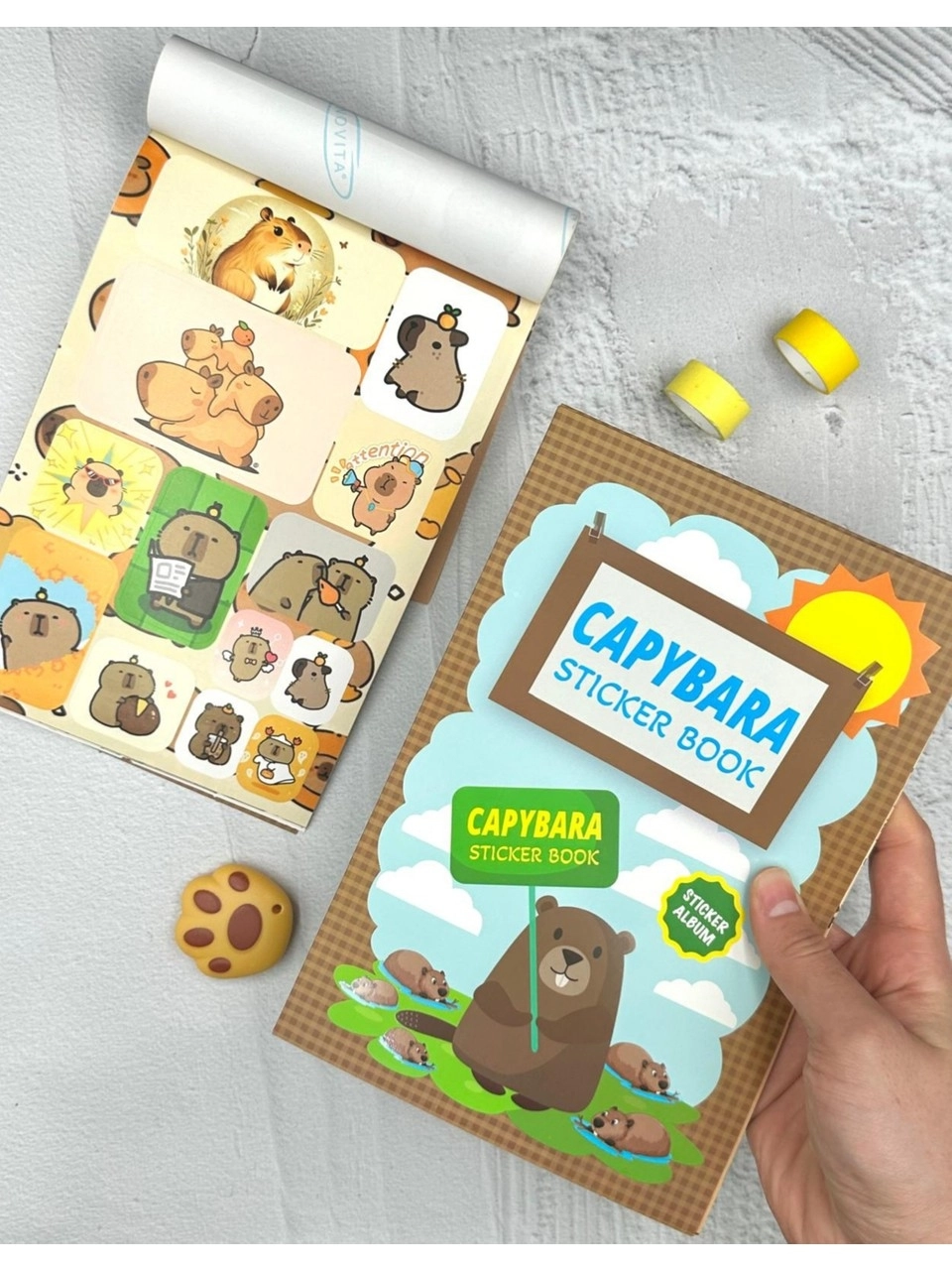 Capybara Karakterleri Sticker Albümü 16 Sayfa Kahverengi Renk Defter Sticker