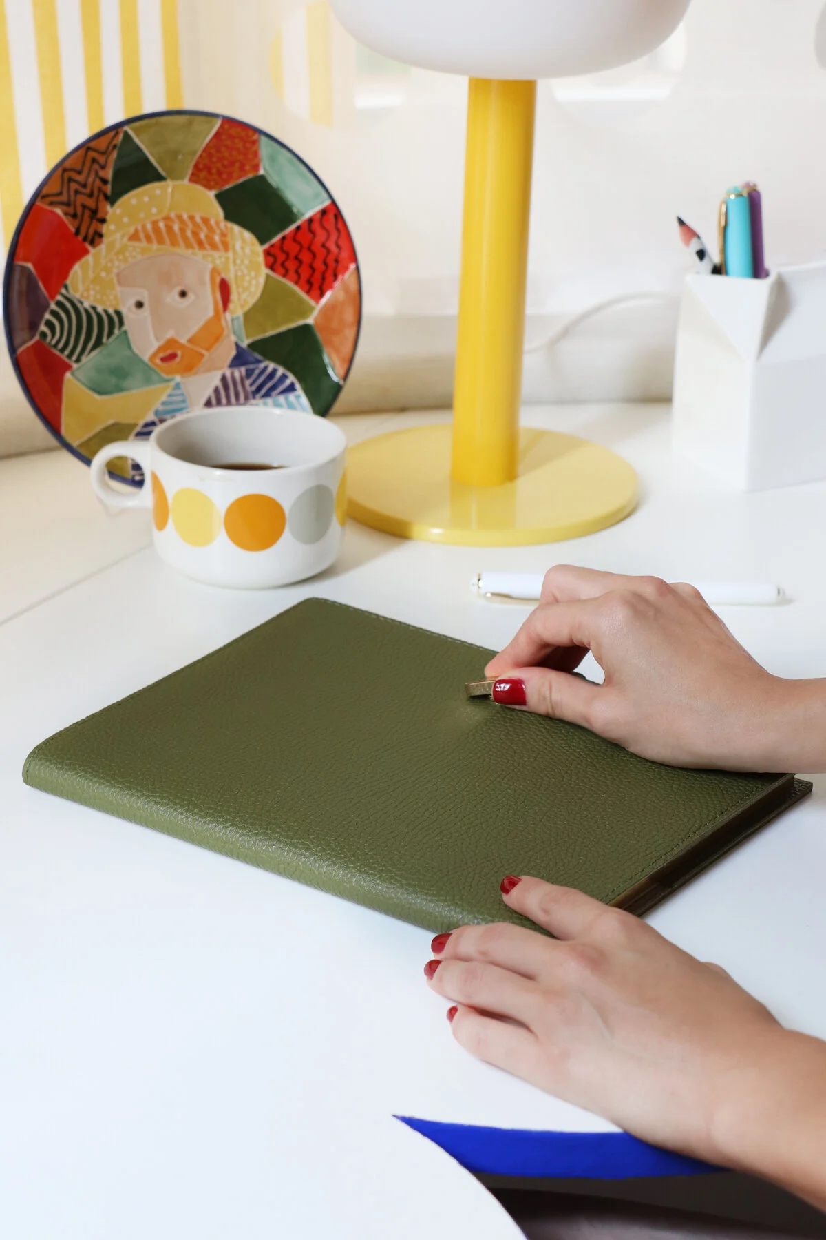 Victoria’s Journals Executive Vegan Deri Defter, 19x25 cm. 100 gr, 176 sayfa Kenar Yaldızlı Yeşil 125-2138