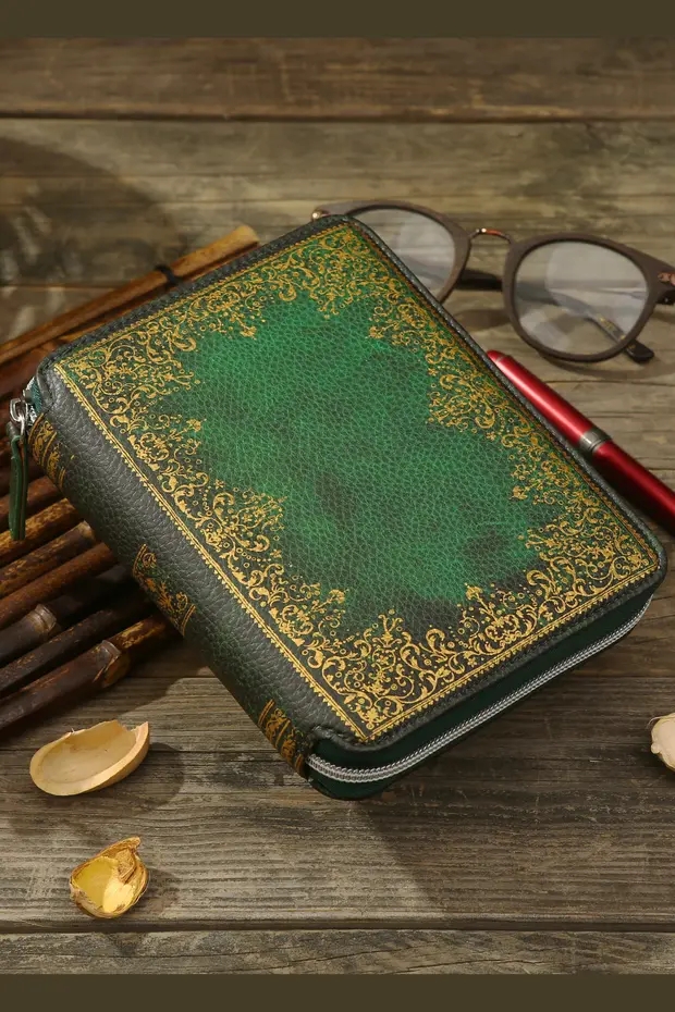 Victoria’s Journals Zipper Folder Organizer Defter A6 Çizgili Yeşil Cüzdanlı Defter 23-2166