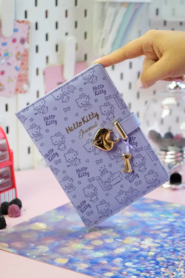 Victoria’s Journals Hello Kitty Kilitli Çizgili Defter 525-1922