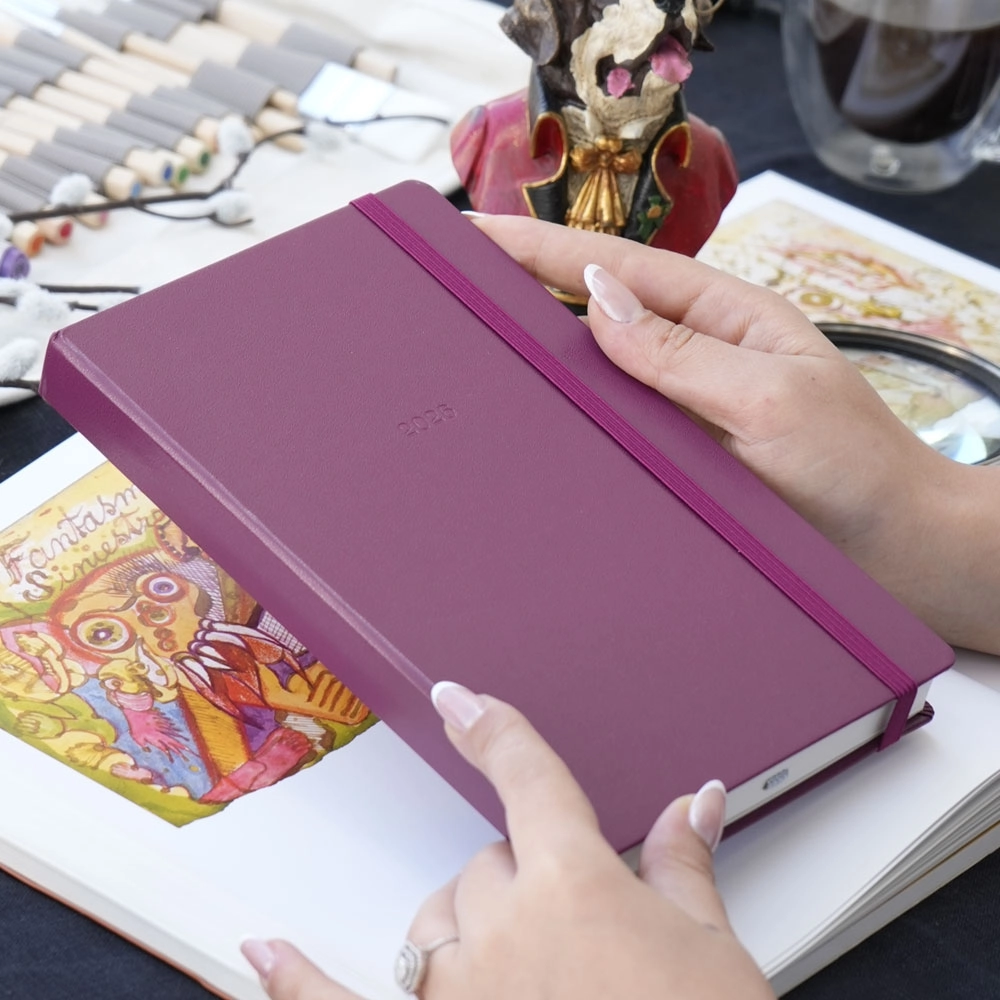 Victoria’s Journals Classic Sert Kapak 13x21 2026 Günlük Ajanda Kırmızı 226-2380