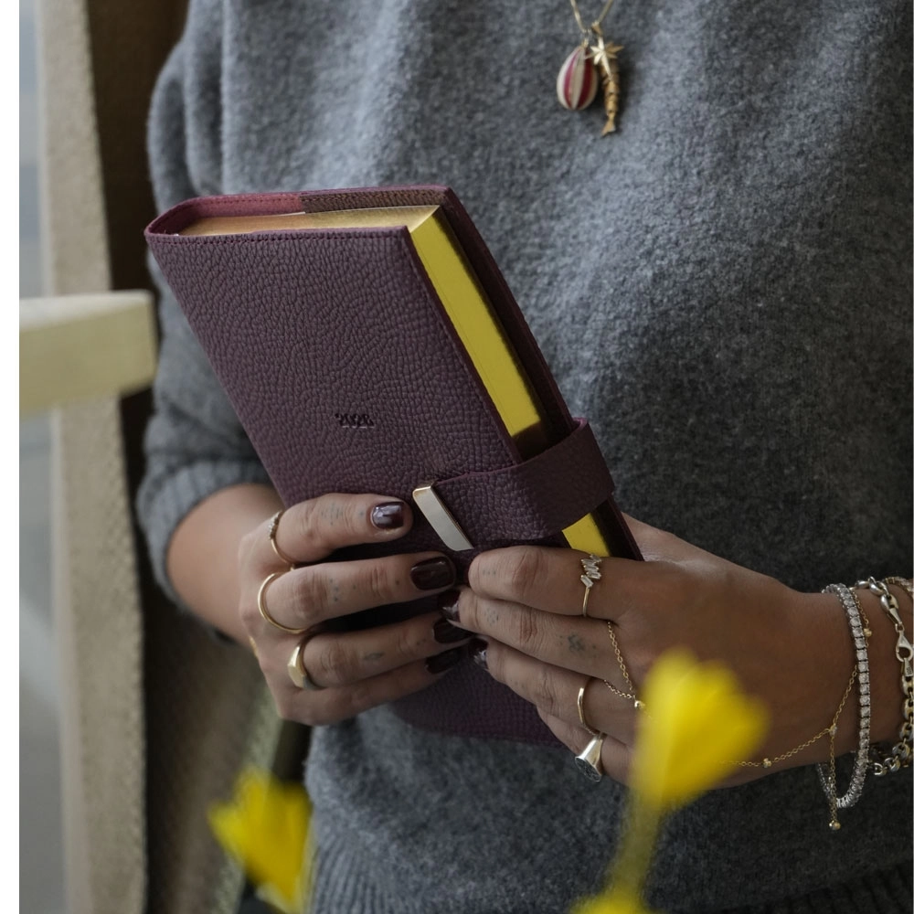 Victoria’s Journals Exclusive A5 2026 Günlük Ajanda Bordo 226-2388