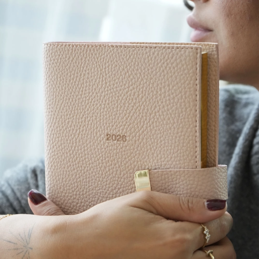 Victoria’s Journals Exclusive A5 2026 Günlük Ajanda Somon 226-2389