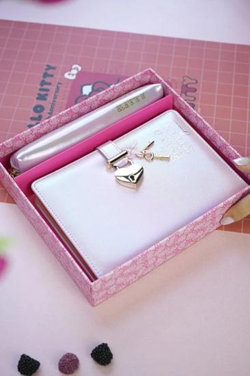 Victoria’s Journal Hello Kitty Defter Kalem Kutusu