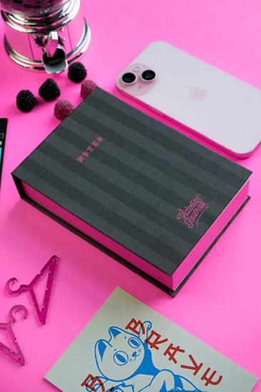Victoria’s Journals Masa Üstü Sert Kapaklı Notluk