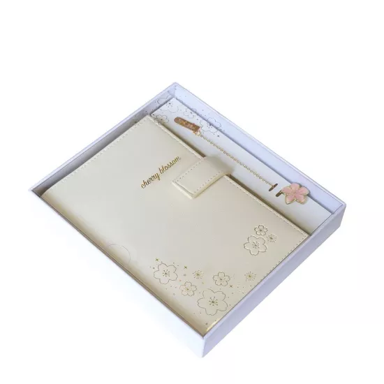 Victoria’s Journals Kutulu Çizgili Defter