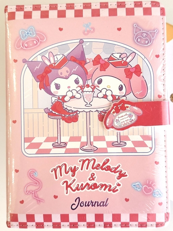 Victoria’s Journals My Melody Vegan Deri Mıknatıslı Günlük – 13x18 cm, 224 Sayfa 525-2026